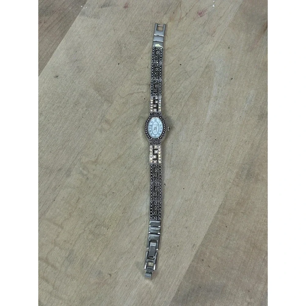 Harve Benard Womens Quartz Dress Watch Silver Rhinestone Bracelet Japan Movt